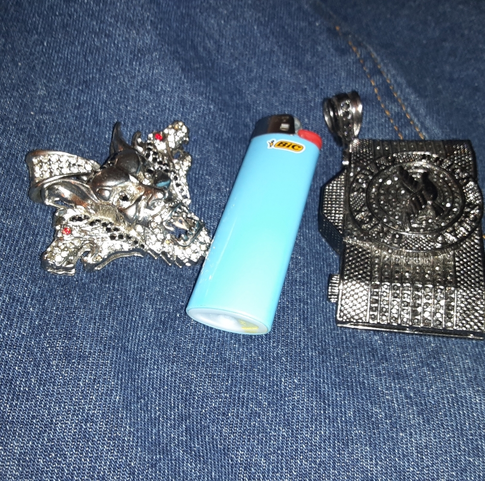 2 Large ICY Pendants Not Gold, Not DIAMOND LOOKS GOOD FOR FOR SOMEONE WHO³WHO